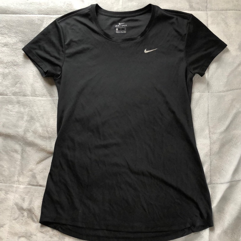 Nike T Shirt